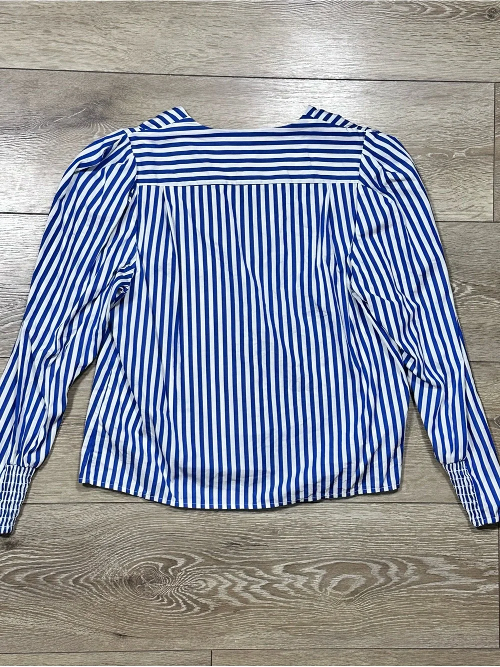 Madewell Stacked Button V-Neck Long Sleeve Top Poplin French Blue